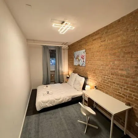 Zentrales Mehringdamm * Berlin